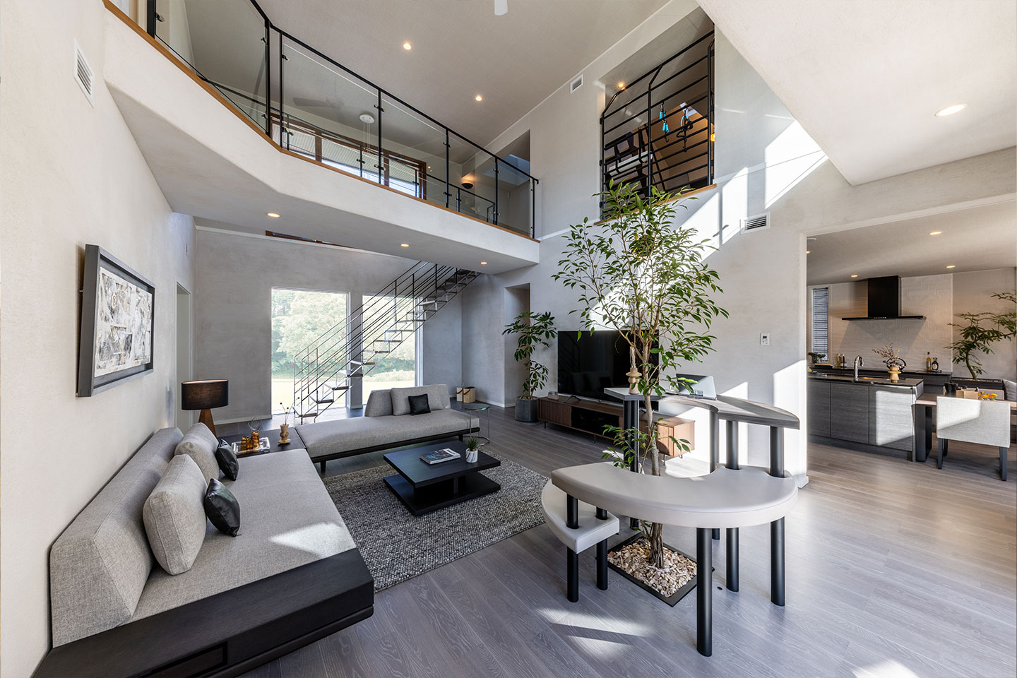 吹き抜けやリビング階段のある家