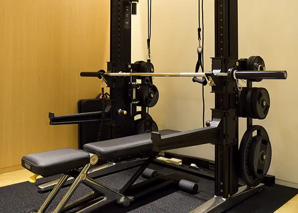 インテリア性と機能美を備えた“自宅に置きたくなる”ホームジム