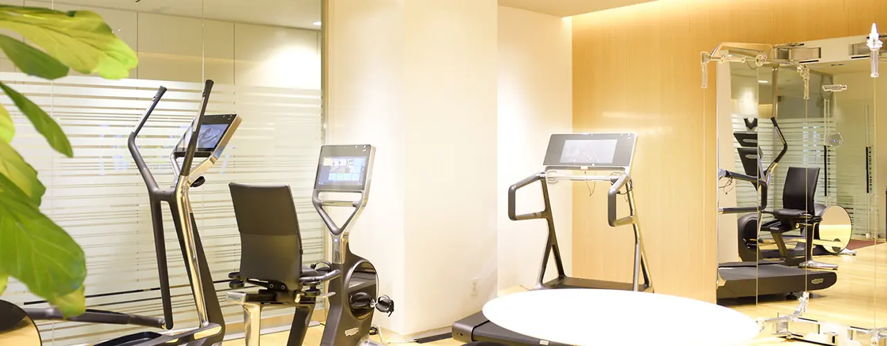 インテリア性と機能美を備えた“自宅に置きたくなる”ホームジム